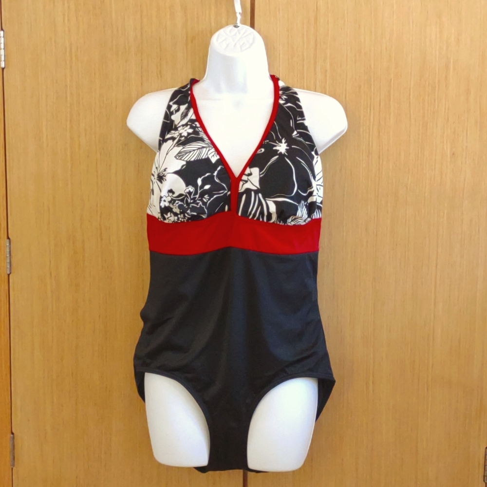 +SZ Islander SZ 20W Red/Black Floral One Piece Bathing Suit.